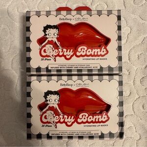 New Betty Boop Celavi 20 Pc Cherry Bomb Lip Mask Bundle with reusable case